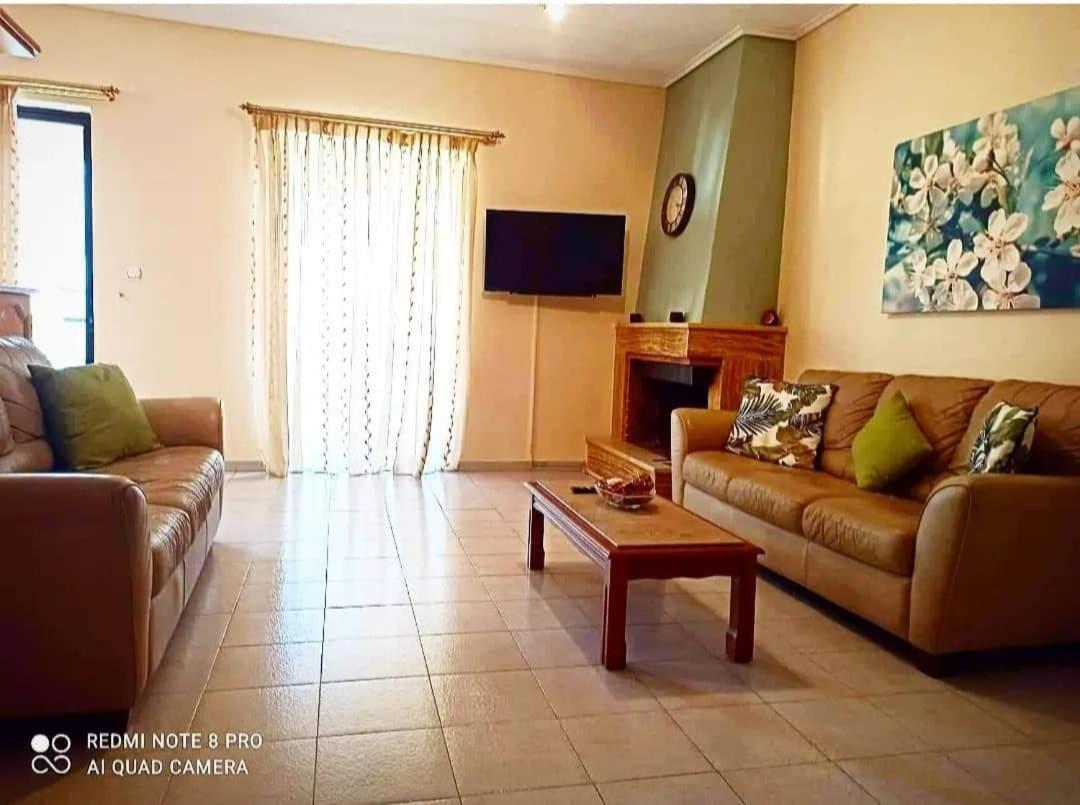 Appartement Ομορφο Διαμέρισμα Κοντά Στο Σταθμό Δουκίσσης Πλακεντίας à Athènes Extérieur photo